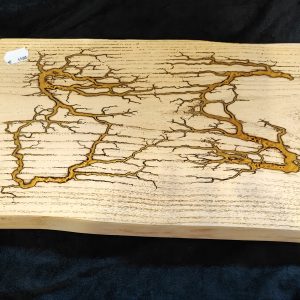 Planche présentation alimentaire essence châtaignier